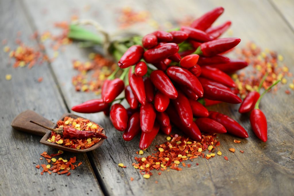 Chili peppers help burn calories