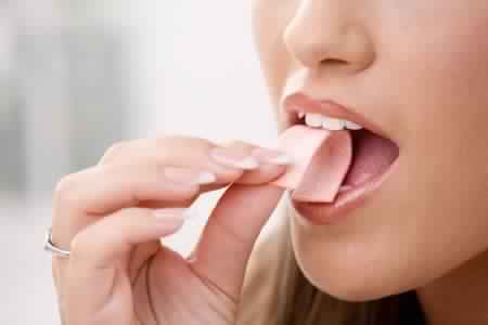 regime-naturel-chewing-gum-perdre-du-poids