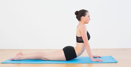 Posture du cobra (Bhujang asana)